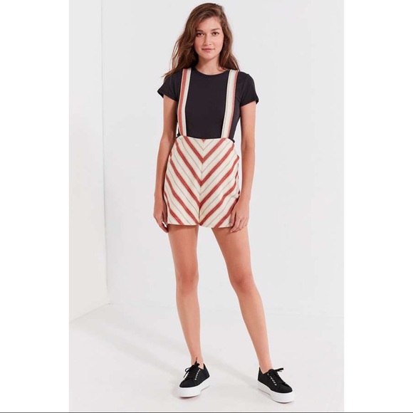 UO Maisy Striped Shortall Overall - Picture 2 of 8